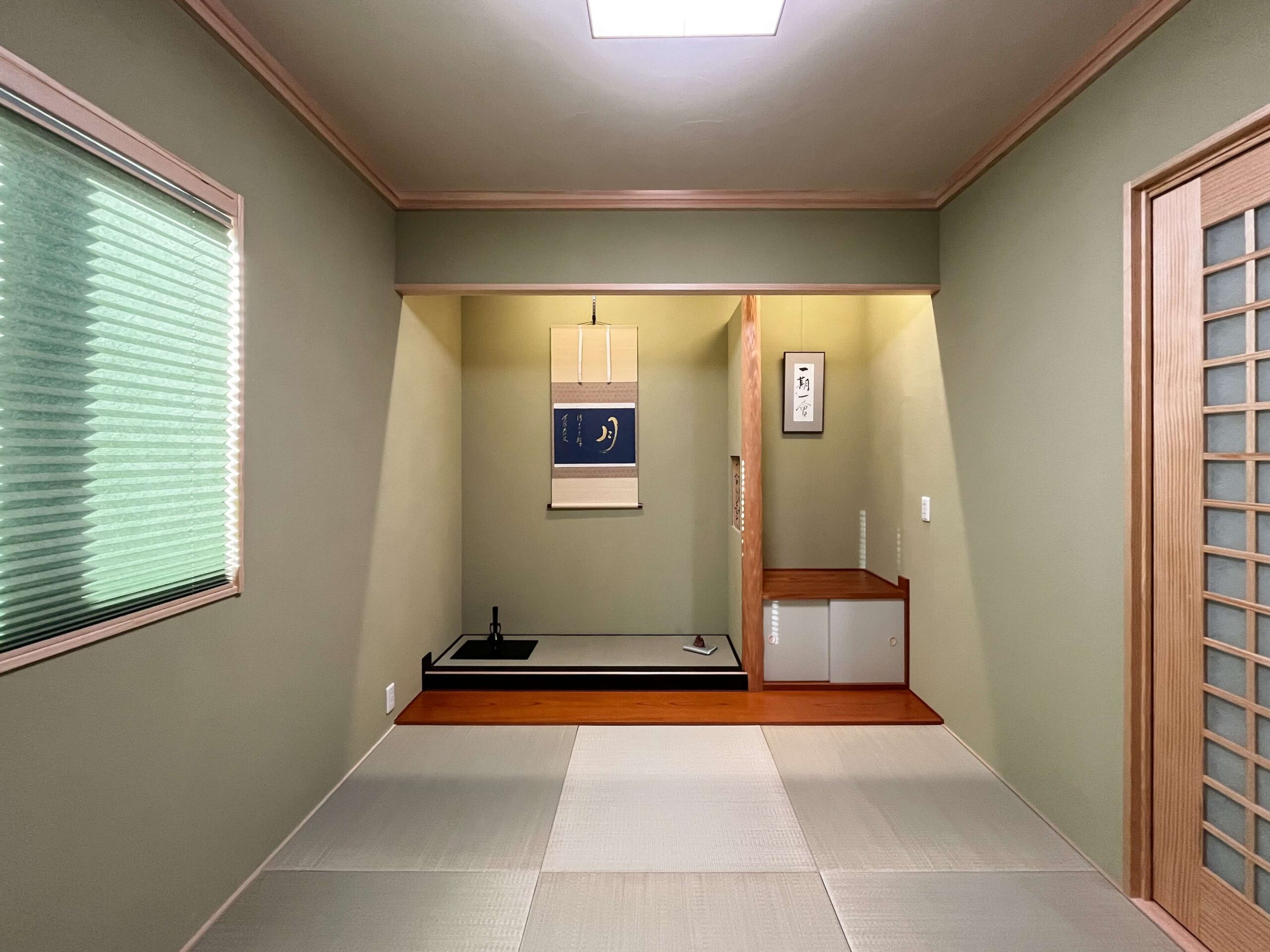 建築医学が息づく心身を整えるレンガ積みの家の心身を静かに落ち着かせる和室の写真